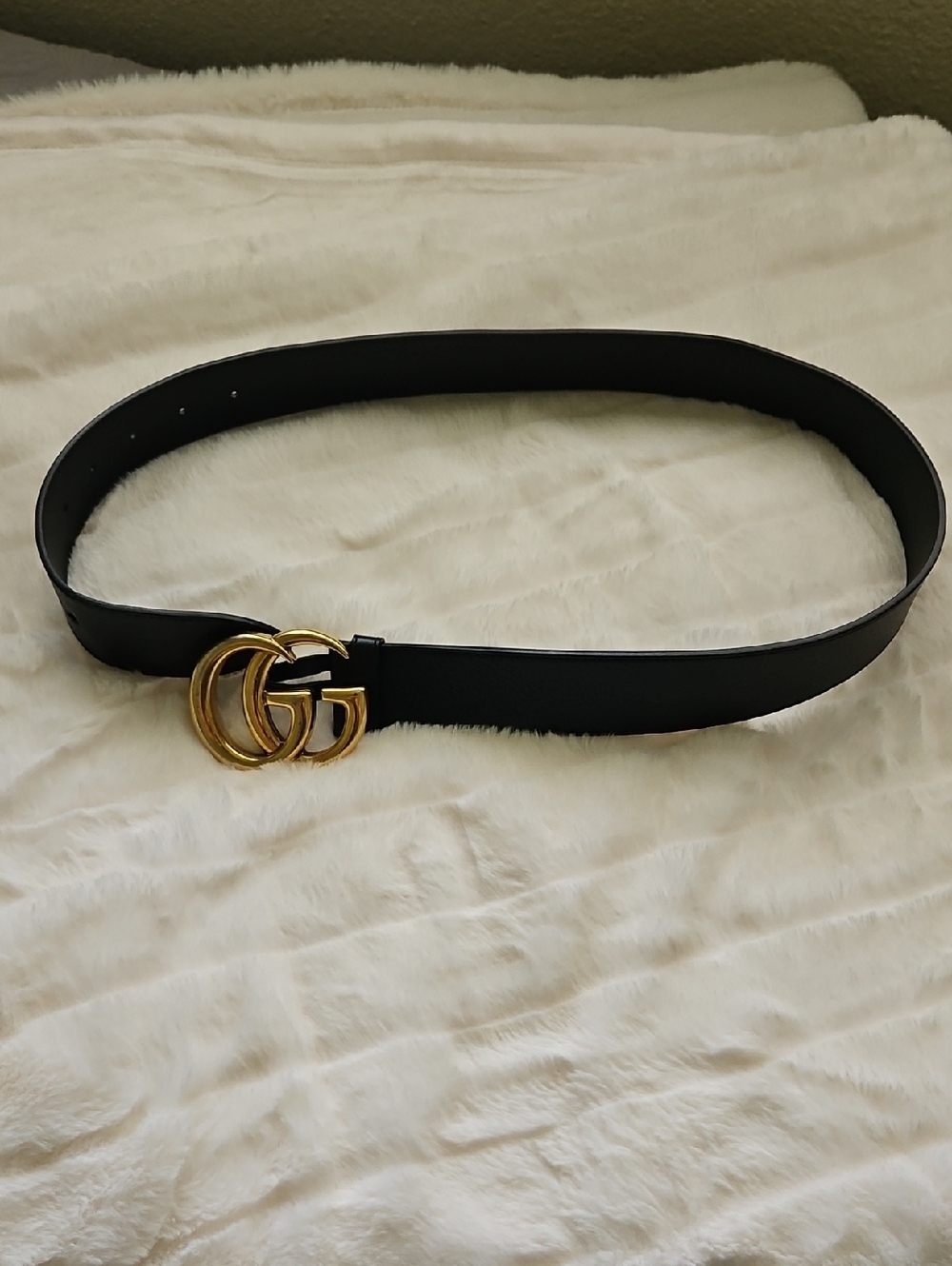 Gucci Black Leather Belt with Gold Double-G Buckle - Picture 4 of 4